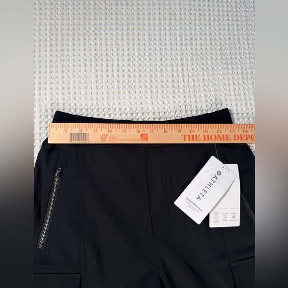 NEW Athleta Black Women’s Endless Cargo Pants Size 4 - Picture 3 of 10